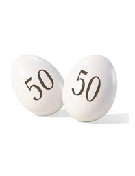 MAXTRIS CIOCOMANDORLA CIOCCOLATO BIANCO CON NUMERO IN ORO "50" GR. 200